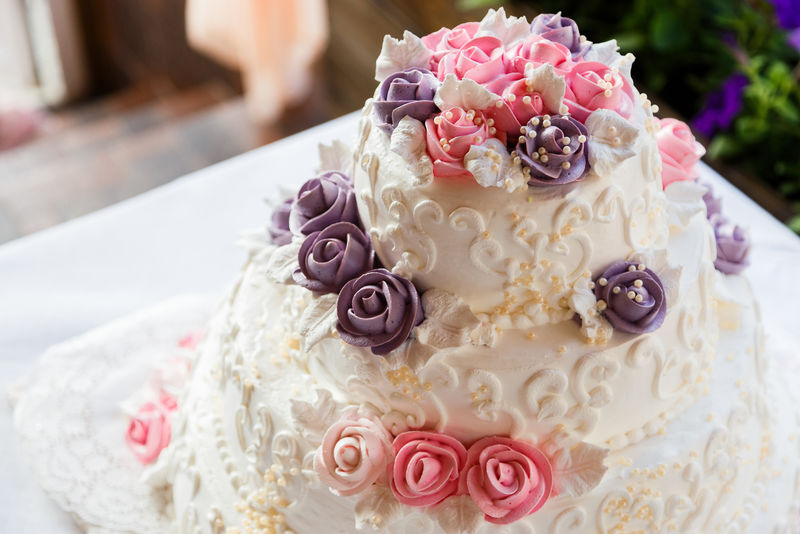 白玫瑰婚礼蛋糕