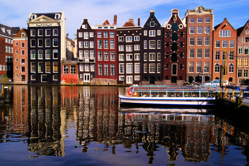 阿姆斯特丹传统民居的运河反思