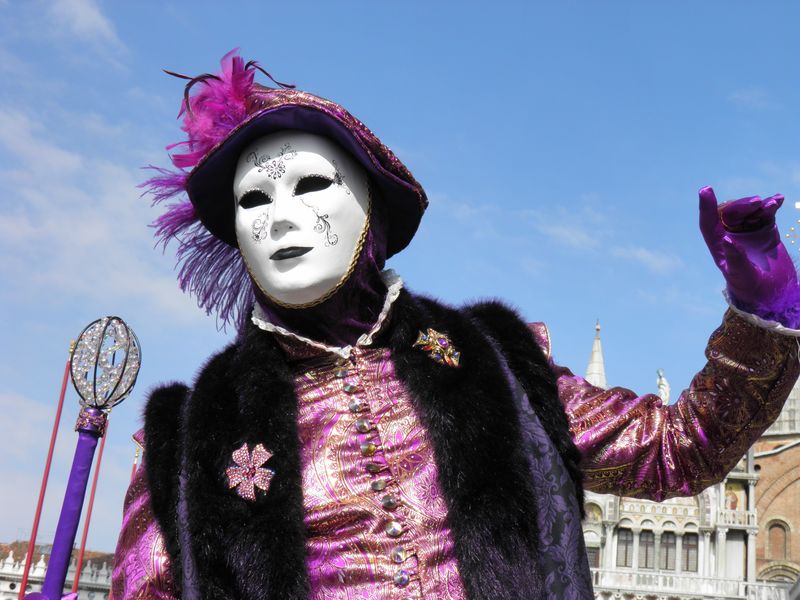 意大利威尼斯——2018年2月6日——2018年狂欢节的面具-威尼斯嘉年华意大利卡内维尔威尼斯是在意大利威尼斯举行的一年一度的节日