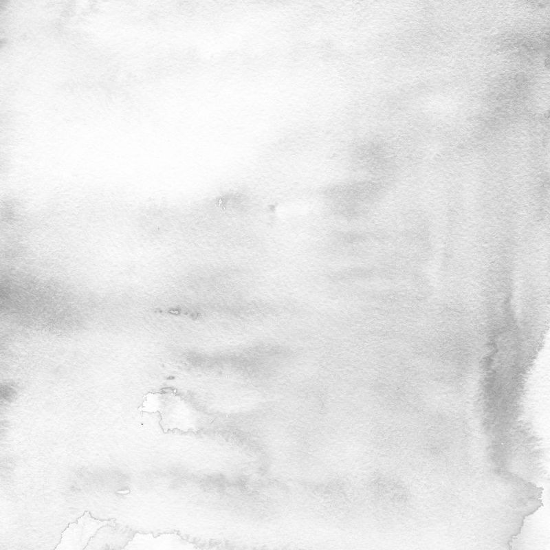 白纸背景上的银色墨水和水彩纹理-油漆泄漏和ombre效应
