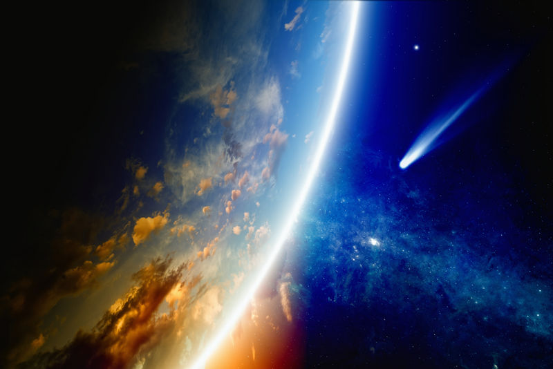抽象科学背景-彗星接近发光的行星地球、星云和太空中的恒星-NASA NASA.gov提供的图像元素