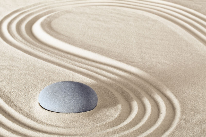 水疗治疗理念日本禅宗园林石涛佛教平衡和谐放松冥想养生背景和谐纯真石堆沙纹精神元素