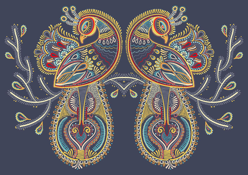 两孔雀花枝设计的民族民间艺术