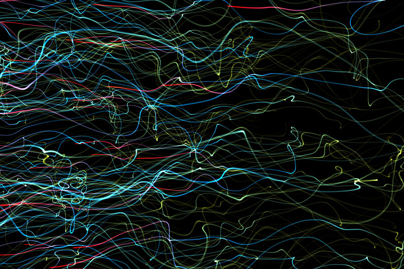 模糊的灯光效果-霓虹灯-夜间交通-抽象背景-五颜六色的图案