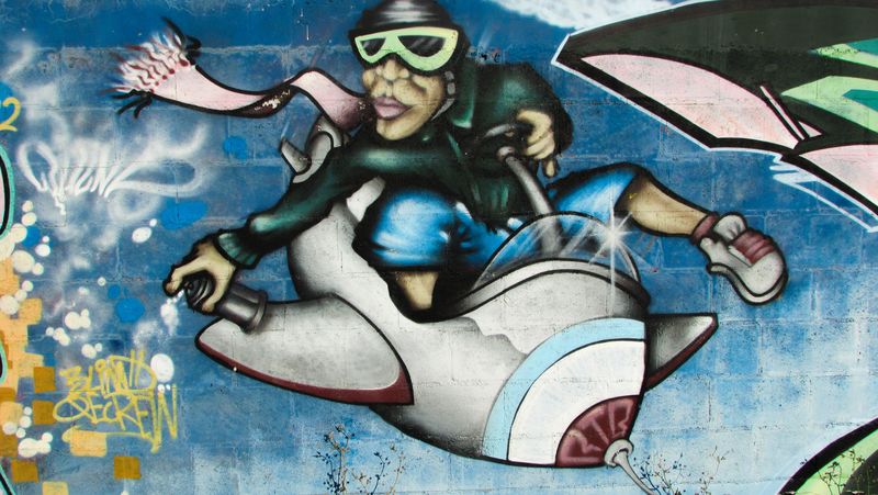 美丽的街头艺术涂鸦-抽象创意在城市的墙上画出时尚的色彩-城市当代文化