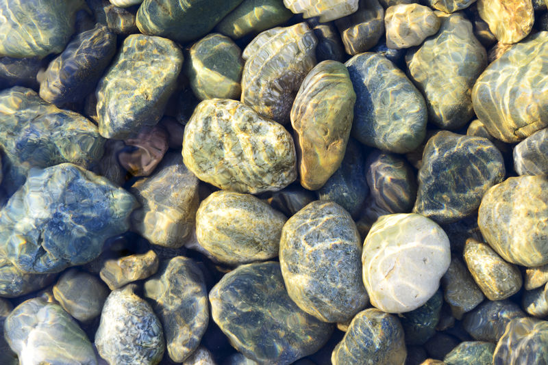 多色海卵石背景组成