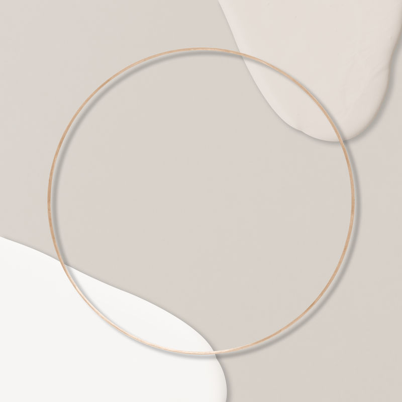 圆形金色边框透明背景上有白色和裸色的泼墨边框
