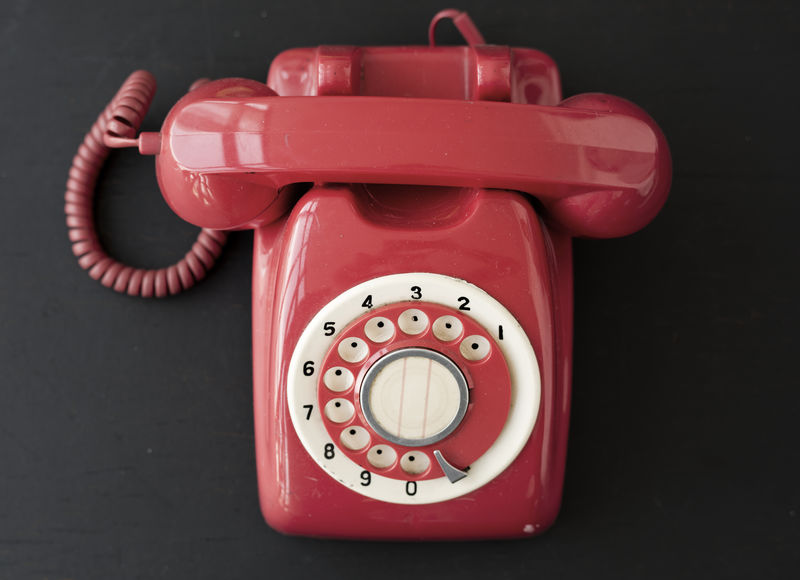 复古红色台式电话