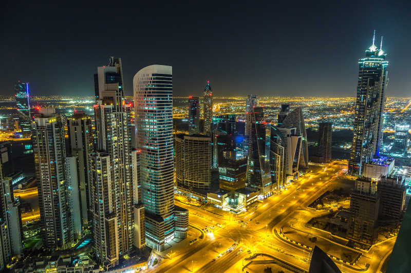联合酋长国迪拜市中心夜景鸟瞰
