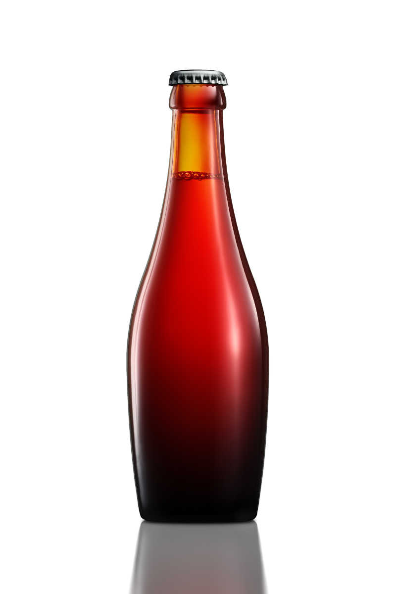 白色背景下的红色的透明玻璃酒瓶