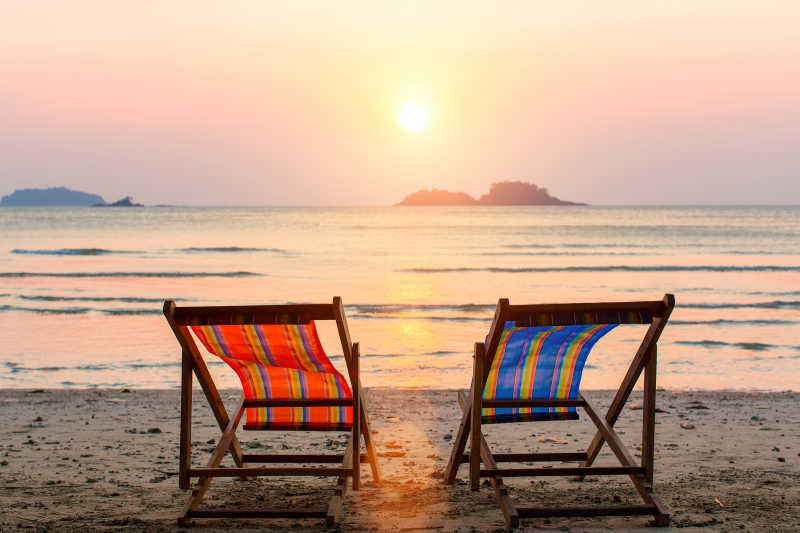 美丽海滩沙滩椅