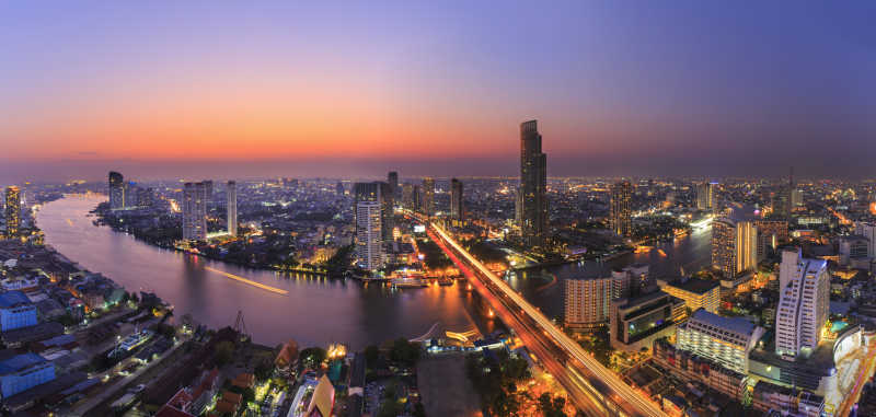 曼谷市的夜间