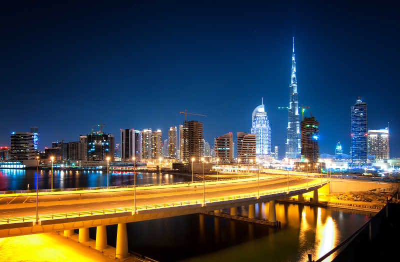 迪拜城市夜晚美丽景色