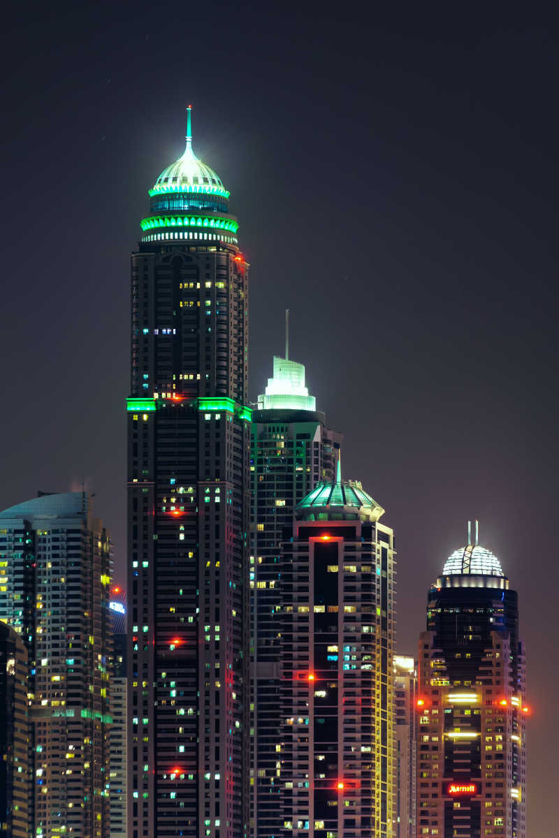 迪拜摩天大楼夜景