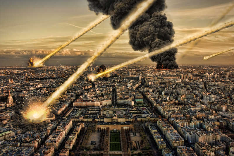 巴黎上空的陨石雨
