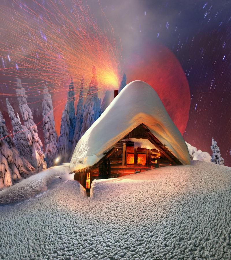 夜晚喀尔巴阡山脉的圣诞节