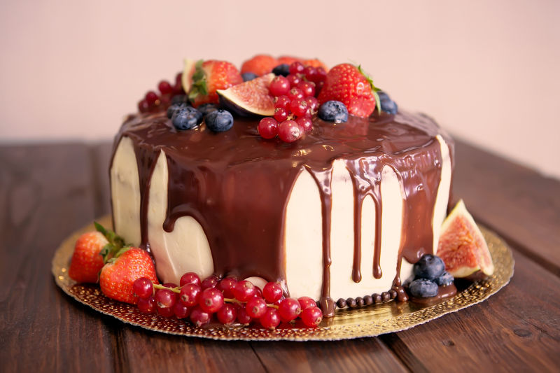 奶油巧克力水果蛋糕